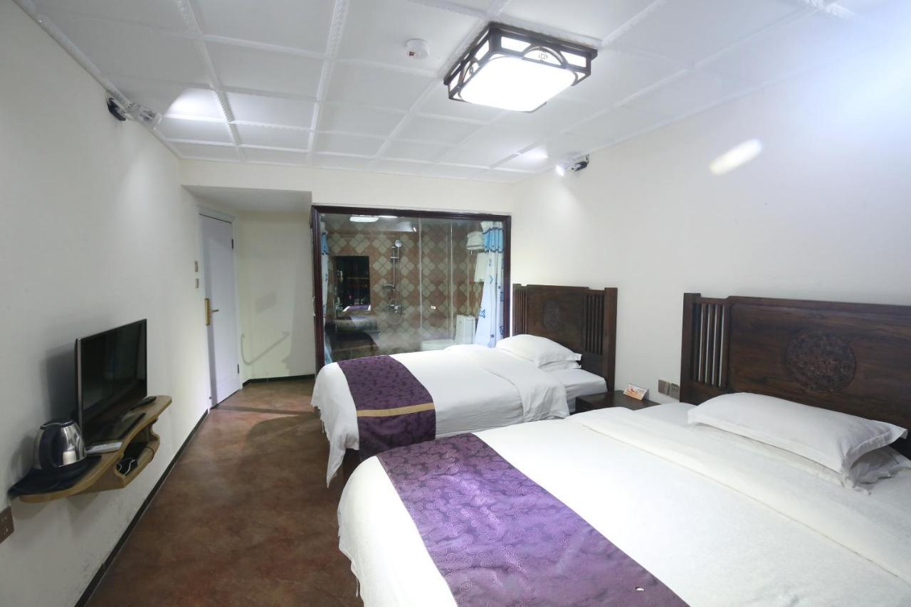 Lqj Riverside Guest House Fenghuang Esterno foto