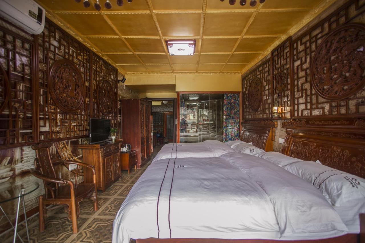 Lqj Riverside Guest House Fenghuang Esterno foto