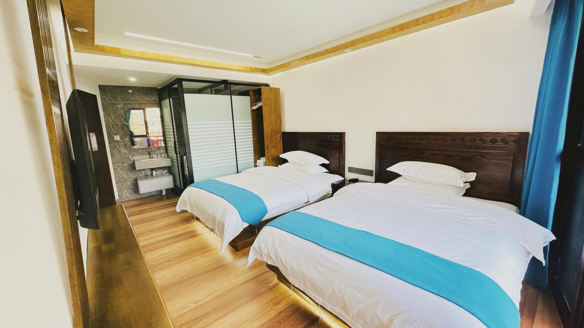 Lqj Riverside Guest House Fenghuang Esterno foto